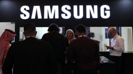  Samsung  затвори завод в Южна Корея заради вируса