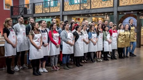 16 хоби-готвачи остават в MasterChef след първото голямо готвене 