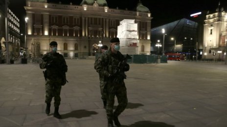 Сърбия спира напълно пътническите полети