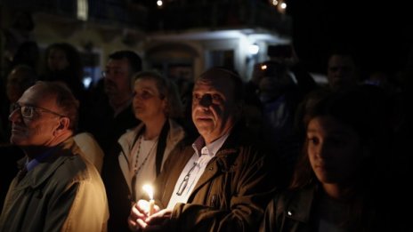 Без църква за Великден: Гърците ще празнуват само вкъщи