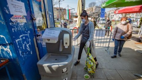 Ако няма блъсканица на пазарите, отварят след Великден 