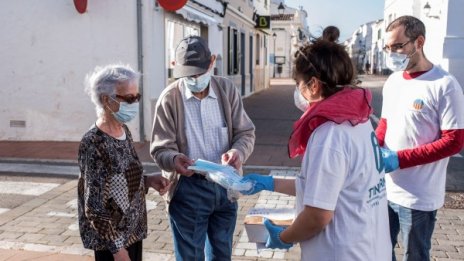 Испания въвежда 14-дневна карантина за влизащите в страната 