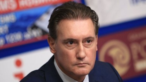 Кирил Домусчиев: Няма да слизам на бизнес нивото на Васил Божков