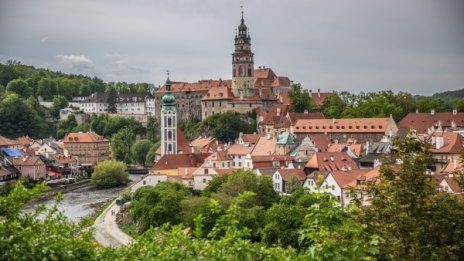 Чехия отваря границите си с Австрия и Германия