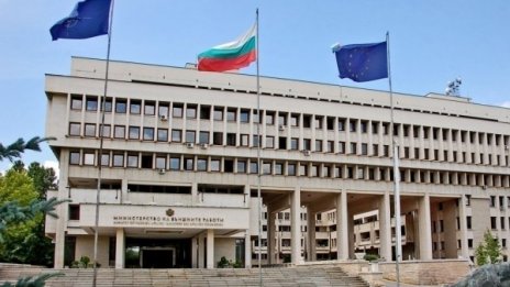 МВнР реагира остро на кражбата на бюста на Ботев в Одеса