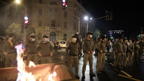 Десетки арестувани и ранени на протестите в Израел 