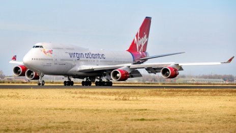 Virgin Atlantic на Ричард Брансън е пред фалит, моли за защита