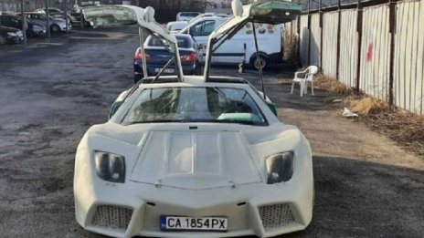 Българско копие на Lamborghini се продава за $12 145