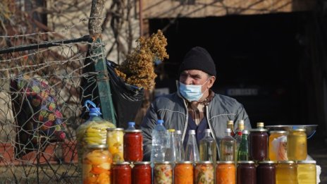 Какво е да живееш в несъществуващи държави, раздирани от граждански войни?