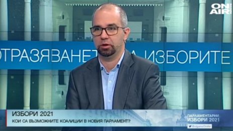 Симеонов: Младите хора направиха новината на тези избори