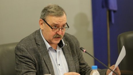 Проф. Кантарджиев: През есента случаи на коронавирус само в отделни места или семейства