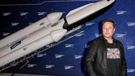 След успешна мисия, "Дракон" на Space X се отдели от МКС 