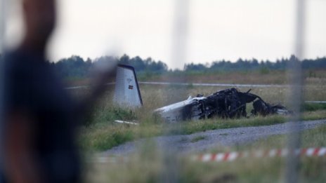 Самолет се разби в Швеция, девет души са загинали