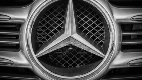 Mercedes-Benz инвестира 40 млрд. евро в е-коли