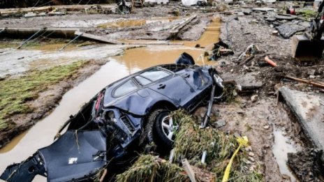 30 000 души в Западна Германия все още са без ток и вода 