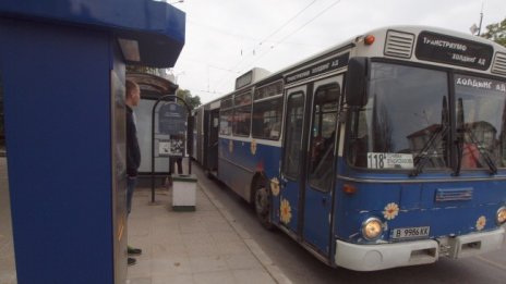 Градският транспорт във Варна разреден заради болни шофьори