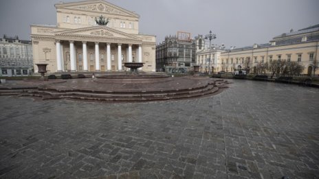 Декор падна и уби актьор в Болшой театър 