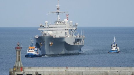 Русия критикува изпращането на US боен кораб в Черно море