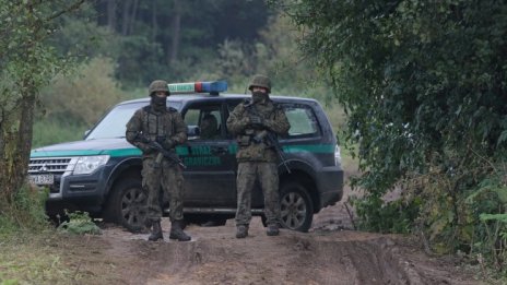 Полша обвини Беларус във въоръжено проникване през границата