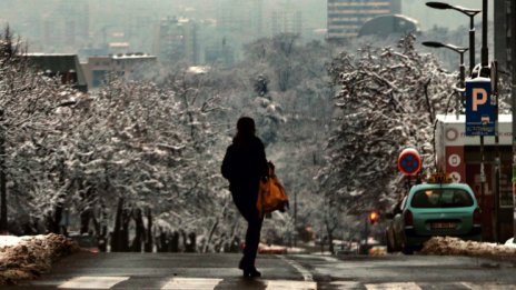 Със снега десетки хиляди домакинства в Сърбия останаха без ток