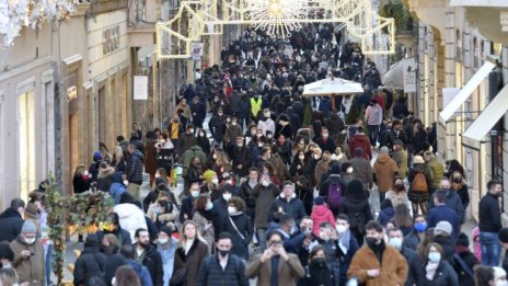 В Италия разширяват употребата на суперзеления сертификат