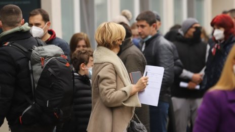 На база на математическите изчисления българите вече имат стаден имунитет 