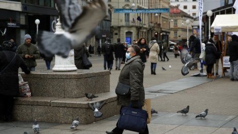 И населението в Хърватия се топи