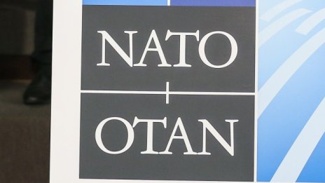 НАТО изпраща подкрепления за отбраната в Източна Европа