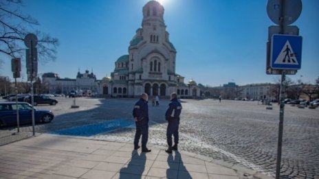 Светият Синод: Да предоставим нормални молитвени условия на всеки 