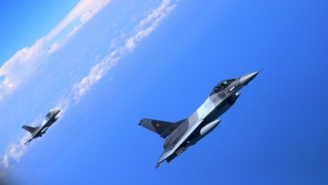 САЩ: Доставката на изтребителите F-16 се забавя заради COVID