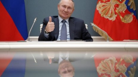 Путин дава по 5 млн. рубли на семействата на загиналите войници