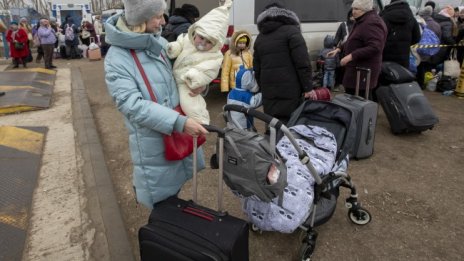 Мажд Алгафари: Хуманитарният статут и бежанският статут са а коренно различни