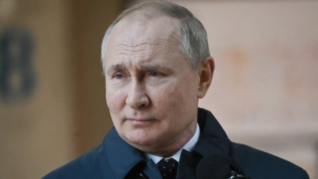 Две седмици на инвазия: Пукнатините в плана на Путин проличаха