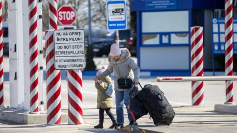 Над 3,3 милиона бежанци са избягали на запад от Украйна