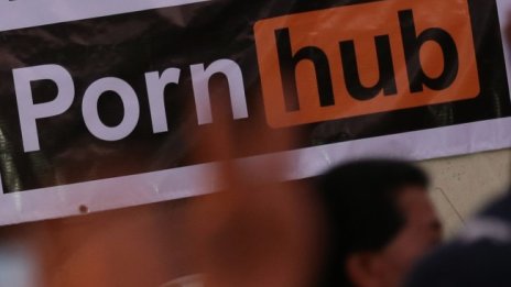 Пет рускини спечелиха награди на PornHub