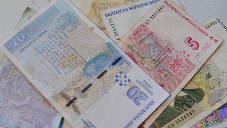 Инфлацията изяла ръста на минималната работна заплата