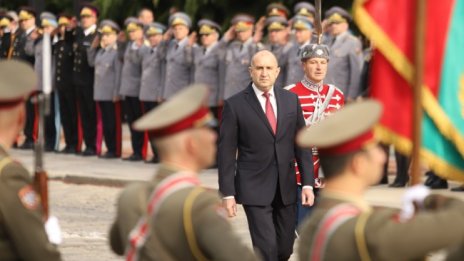 Радев за решението на НС за Украйна: Опасна стъпка, въвличане във война 