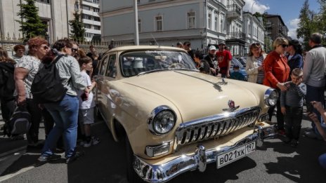 Руските автомобили "Волга" и "Победа" се завръщат