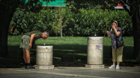 В понеделник ще е още по-топло, градусите до 32°С