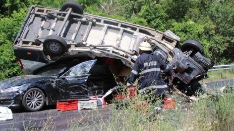 Мъже на 33 и 55 години са загиналите в Кресненското дефиле