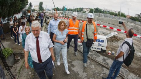 Фандъкова настоява за редовни плащания за метрото