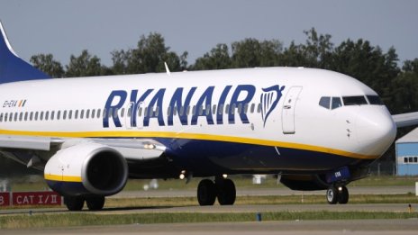 Кризата удари и Ryanair: Край на ерата на полети от 10 евро 