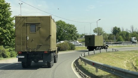 Италиански военни пътуват към България