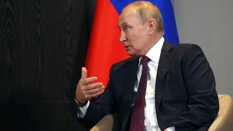 В Крим подпалиха колата на "пропагандиста на Путин" 