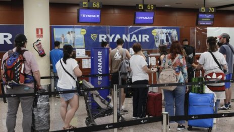 Пътничка на Ryanair: Ядох най-тъжната и подгизнала лазаня