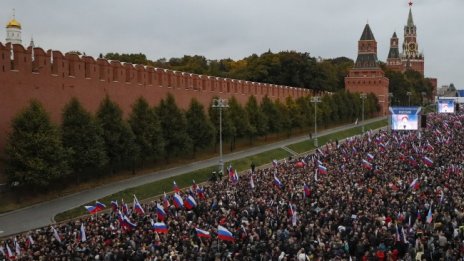 Путин на "Червения площад" след анексирането: Добре дошли у дома!