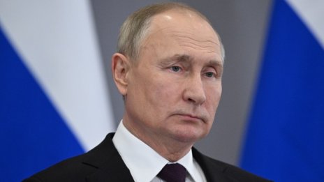 Путин обяви военно положение в анексираните от Русия територии