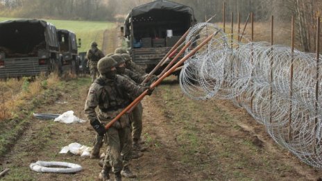 Полша ще построи ограда по границата си с Русия 