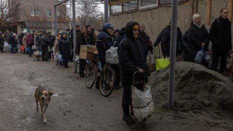 Лондон изпраща на Киев бронетранспортьори и линейки