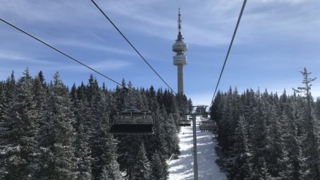 Ураганен вятър нанесе щети в Пампорово